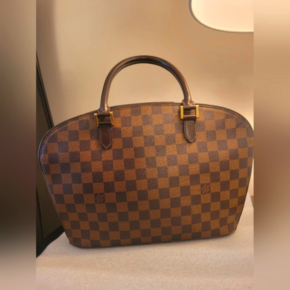 Louis Vuitton Damier Ebene Sarria Horizontal - Picture 2 of 10